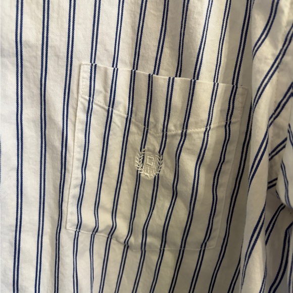 Excellent condition Chaps size L Men's White and Blue Striped Button Down Shirt - Picture 4 of 11